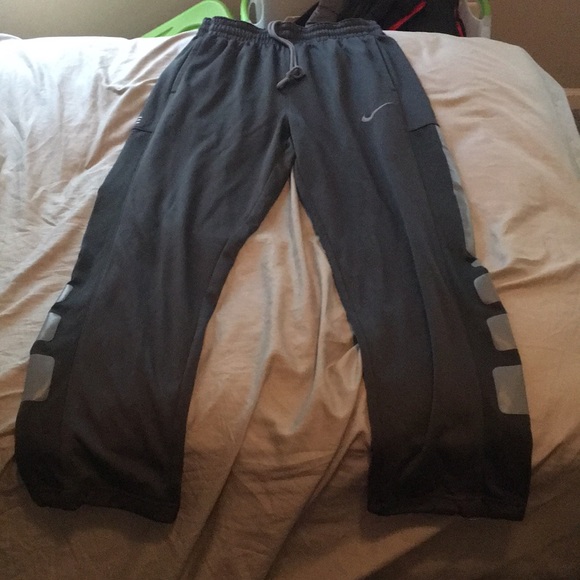 SOLD - Picture 4 of 4